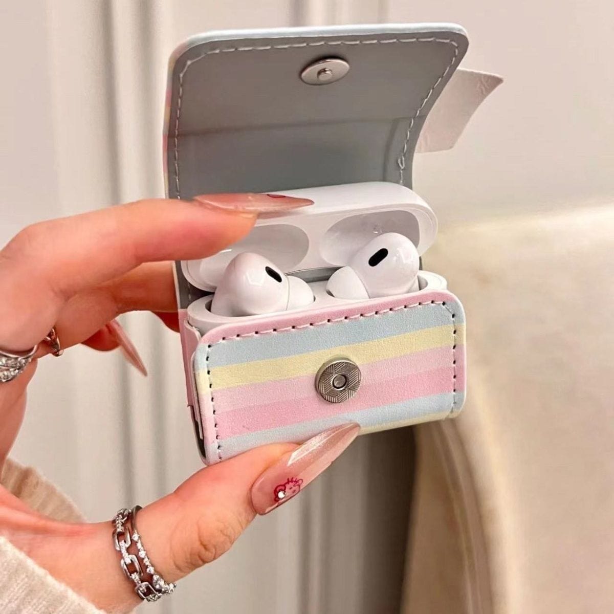 Sanrio Hello Kitty AirPods Earphone Leather Case