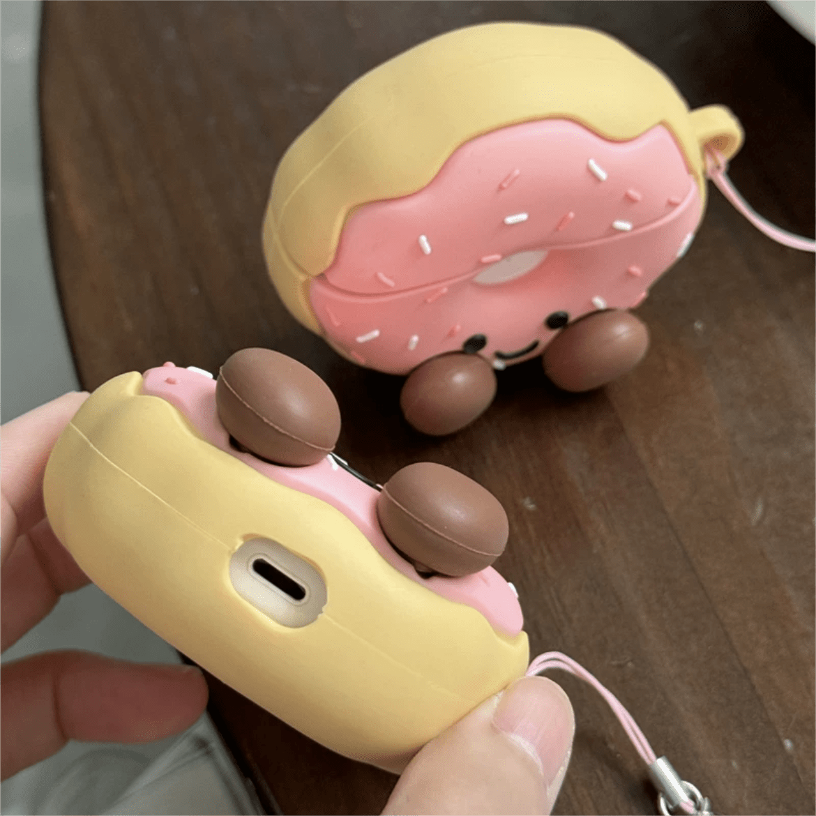 Smile Donut AirPods Earphone Case With Accessories - ArtGalleryZen