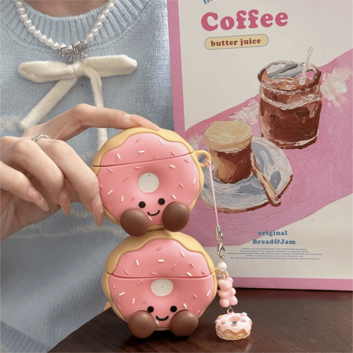 Smile Donut AirPods Earphone Case With Accessories - ArtGalleryZen