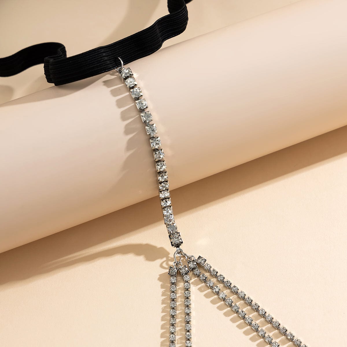 Sparkling Layered Rhinestone Inlaid Elastic Thigh Leg Chain