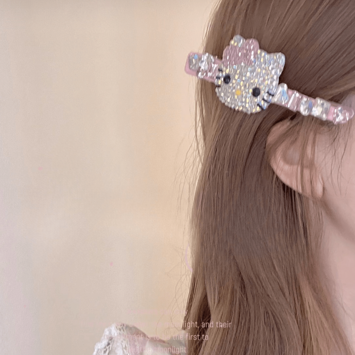 Sparkling Sanrio Hello Kitty Rhinestone Hair Clip