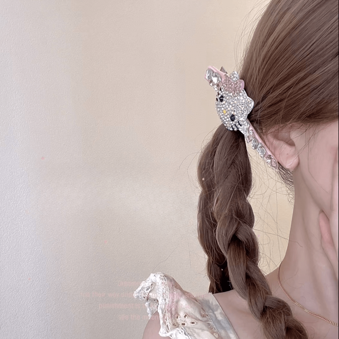 Sparkling Sanrio Hello Kitty Rhinestone Hair Clip