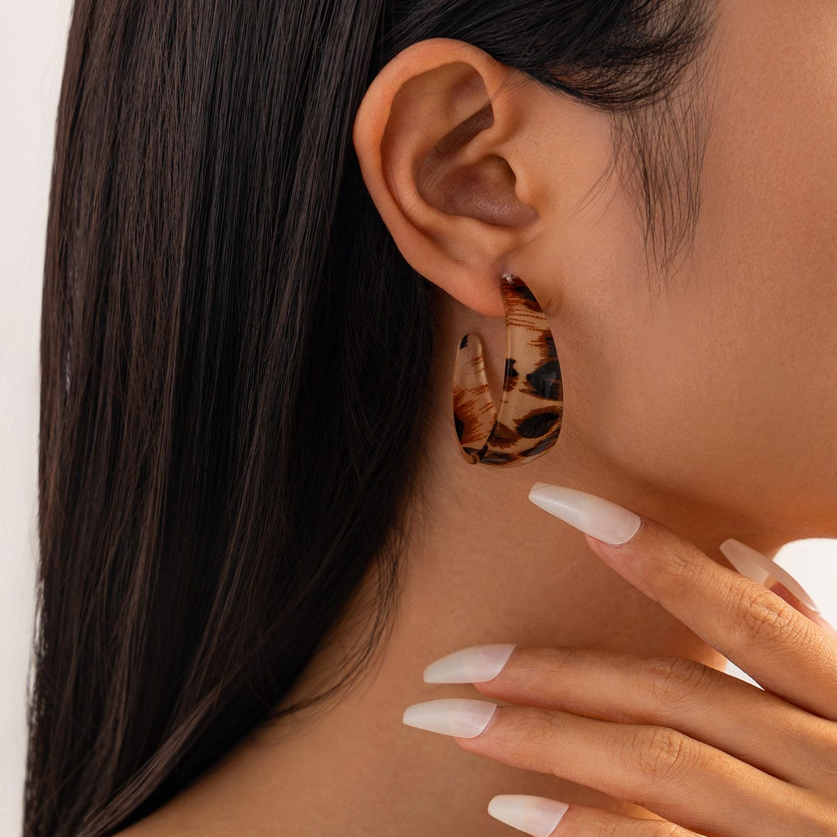 Stylish 2 Pairs Leopard Pattern Chunky C Shaped Resin Earrings Set