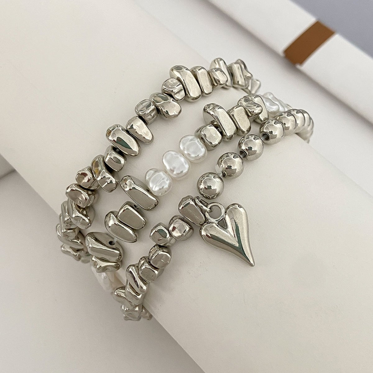 Stylish 3pcs Heart Charm Pearl Irregular Beaded Chain Bracelet Set - ArtGalleryZen