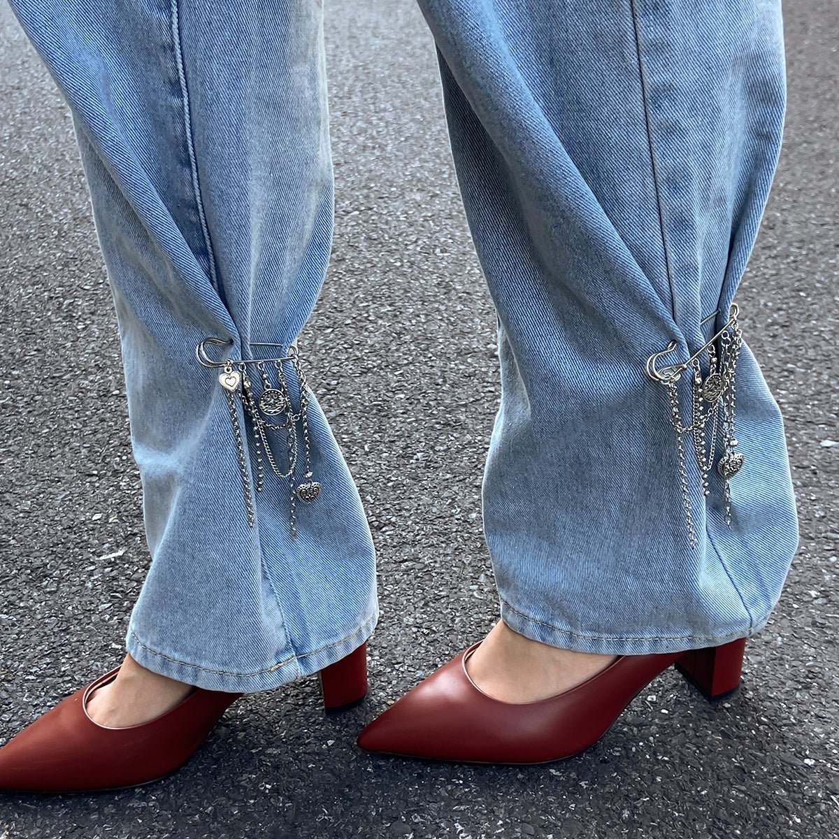 Stylish Carved Round Disk Heart Tassel Trouser Pin - ArtGalleryZen