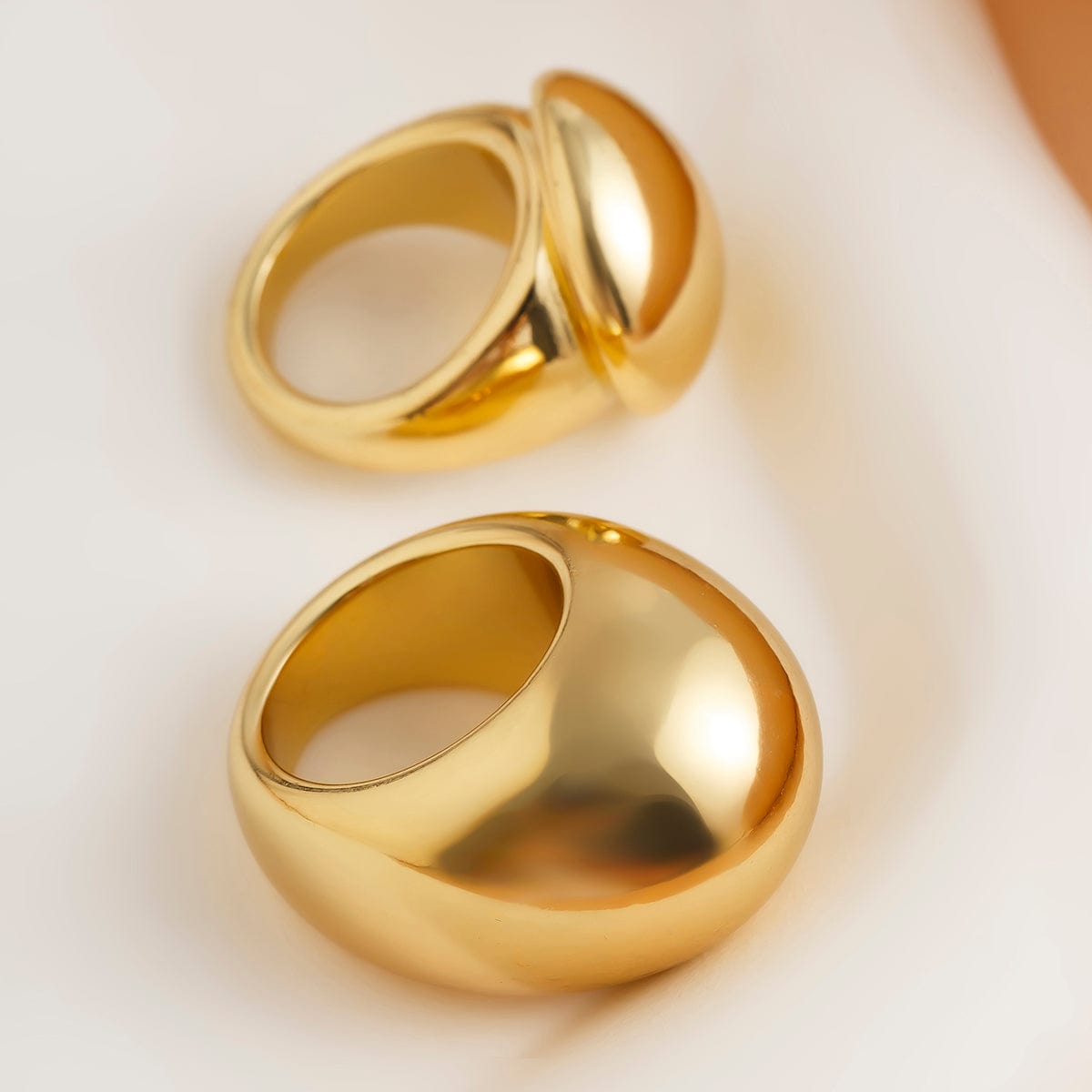 Stylish Chunky 2Pcs Glossy Ring Set