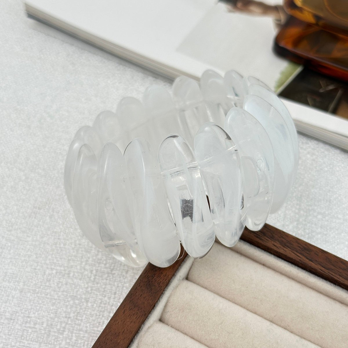 Stylish Chunky Irregular Resin Bangle Bracelet - ArtGalleryZen