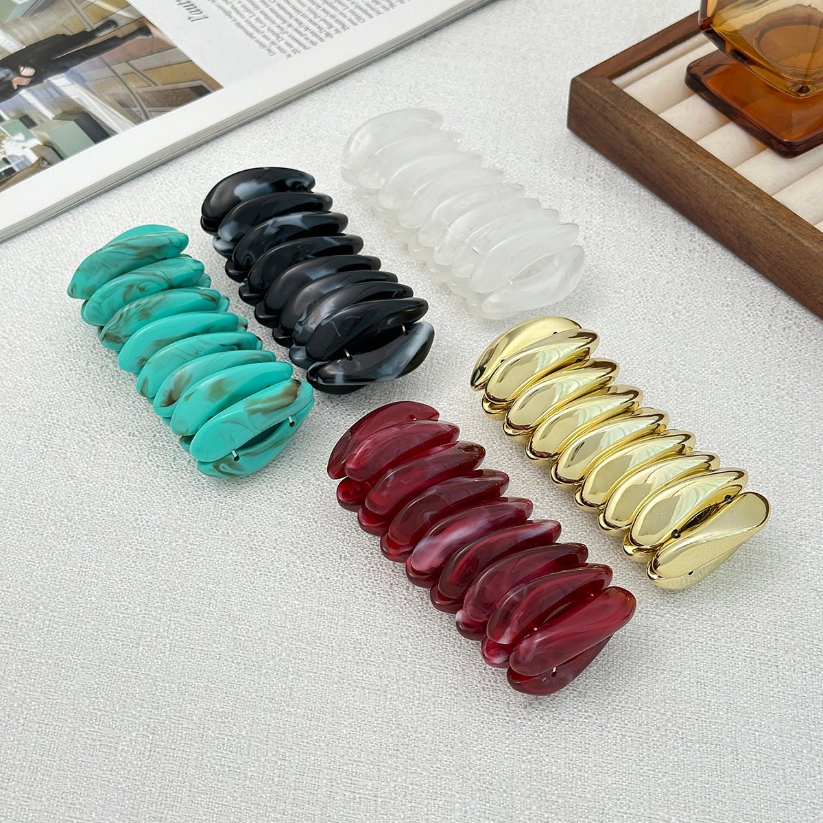 Stylish Chunky Irregular Resin Bangle Bracelet - ArtGalleryZen