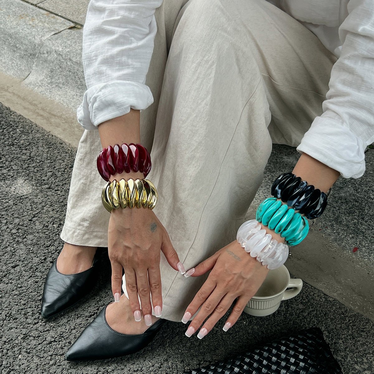 Stylish Chunky Irregular Resin Bangle Bracelet - ArtGalleryZen