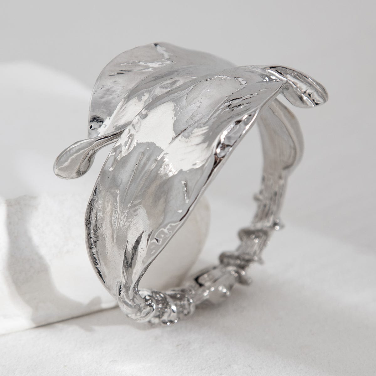 Stylish Chunky Leaf Wide Cuff Bangle Bracelet