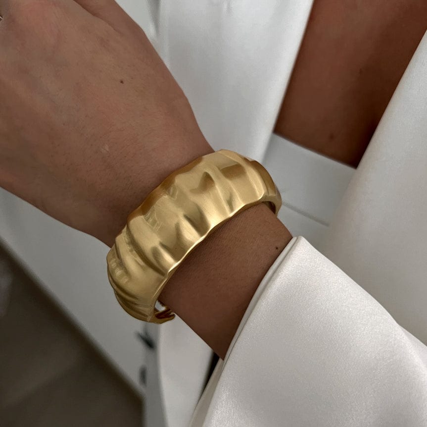 Stylish Frosted Gold Silver Tone Pleated Wide Cuff Bangle Bracelet