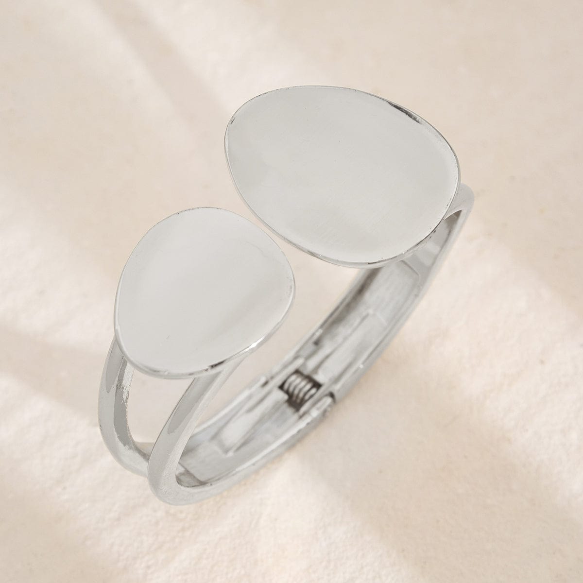 Stylish Geometric Asymmetric Pattern Bangle Bracelet - ArtGalleryZen