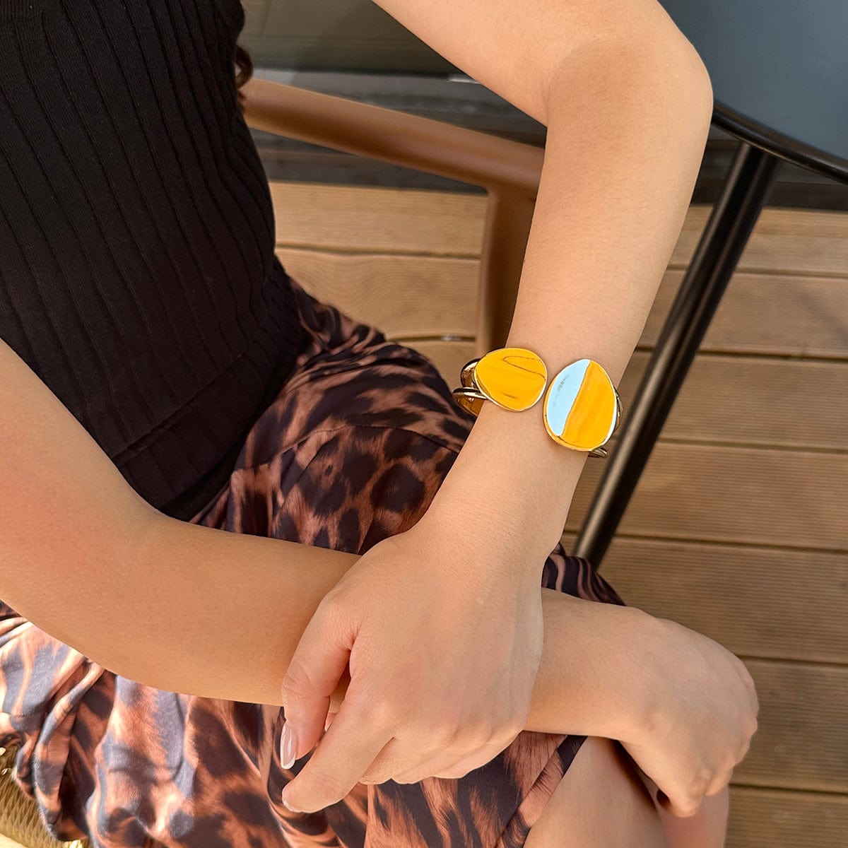 Stylish Geometric Asymmetric Pattern Bangle Bracelet - ArtGalleryZen