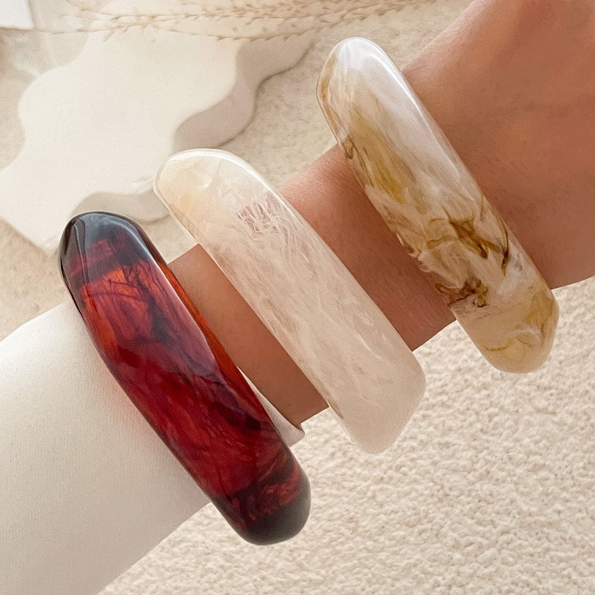 Stylish Irregular Gradient Resin Bangle Bracelet