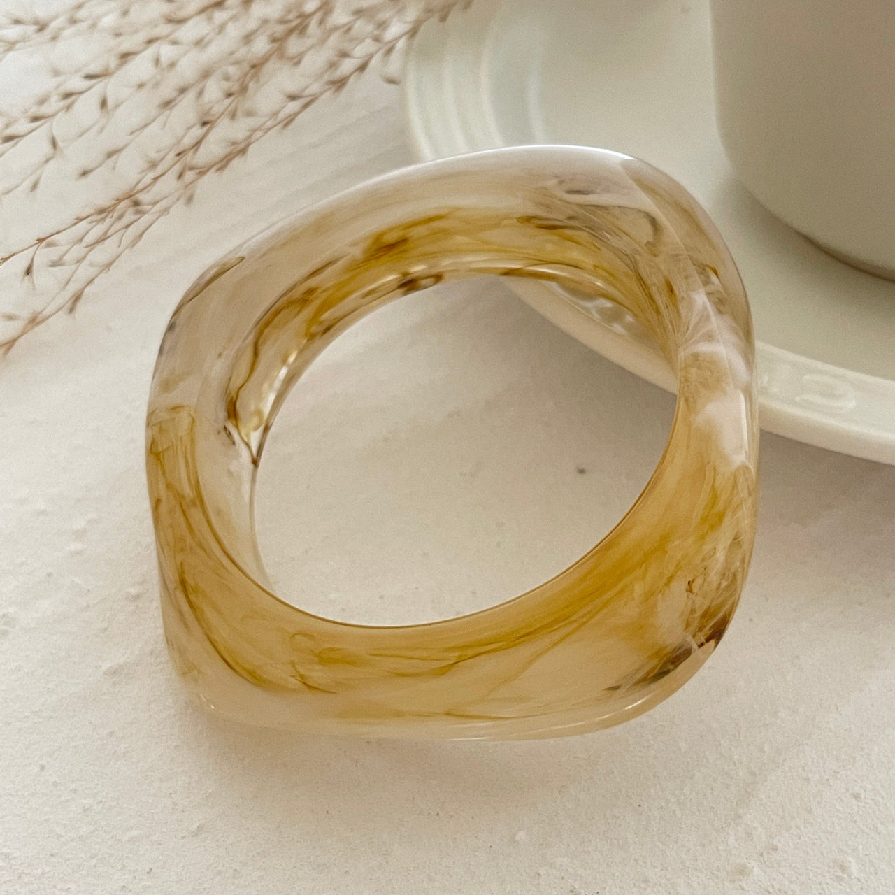 Stylish Irregular Gradient Resin Bangle Bracelet