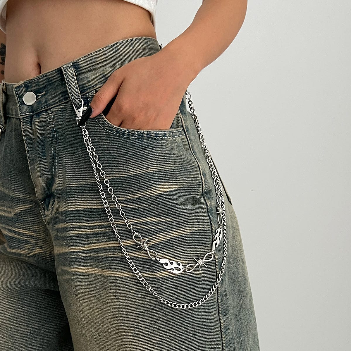 Stylish Layered Flame Charm Curb Trouser Chain - ArtGalleryZen
