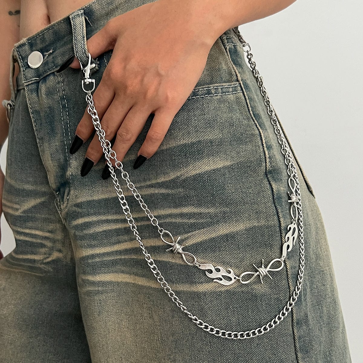 Stylish Layered Flame Charm Curb Trouser Chain - ArtGalleryZen