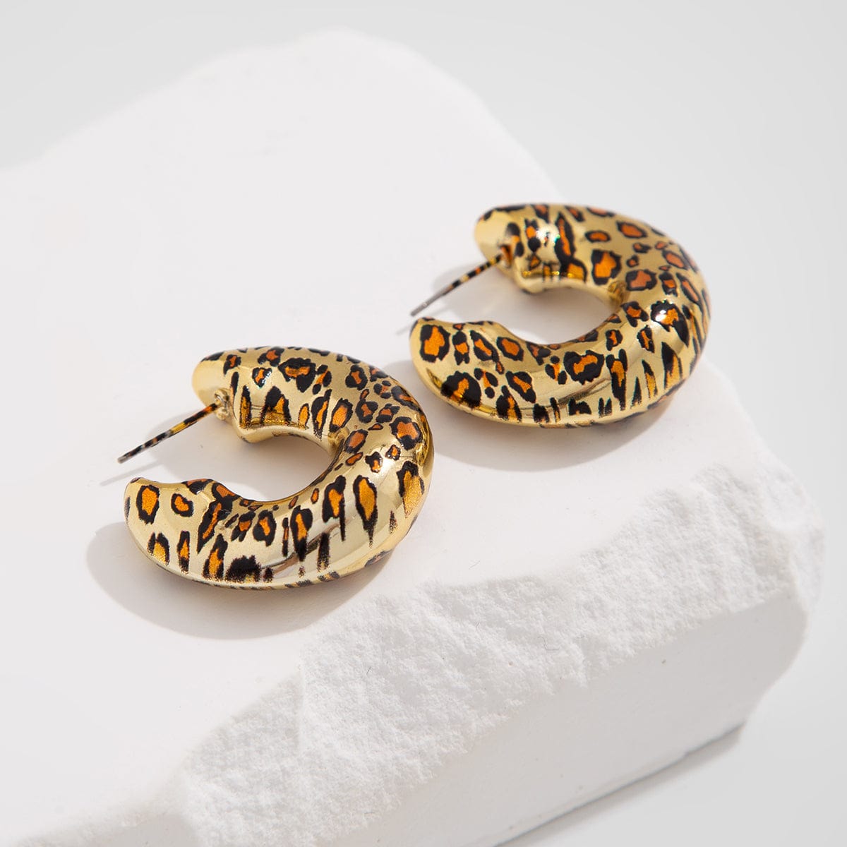 Stylish Leopard C Shaped Stud Earrings - ArtGalleryZen