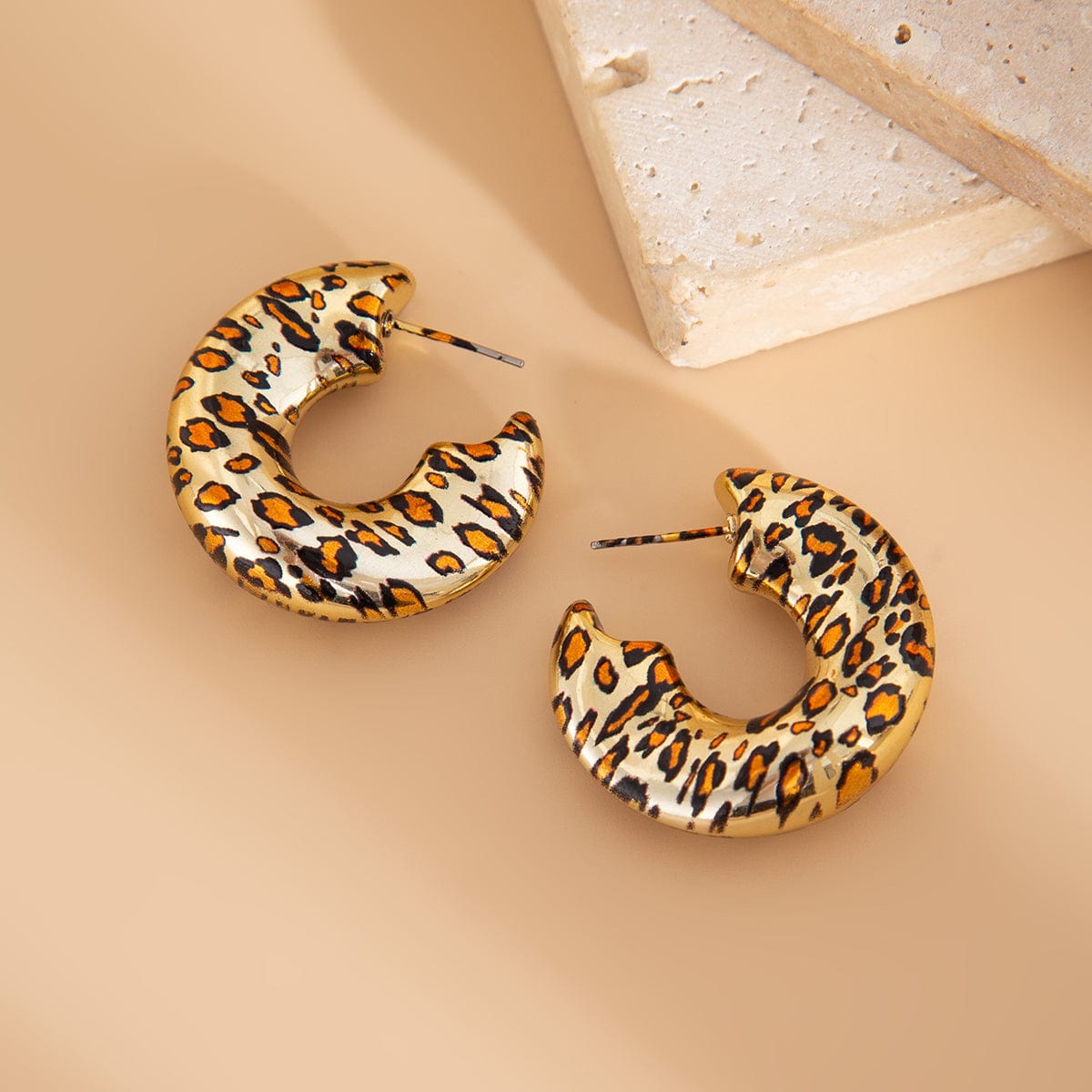 Stylish Leopard C Shaped Stud Earrings