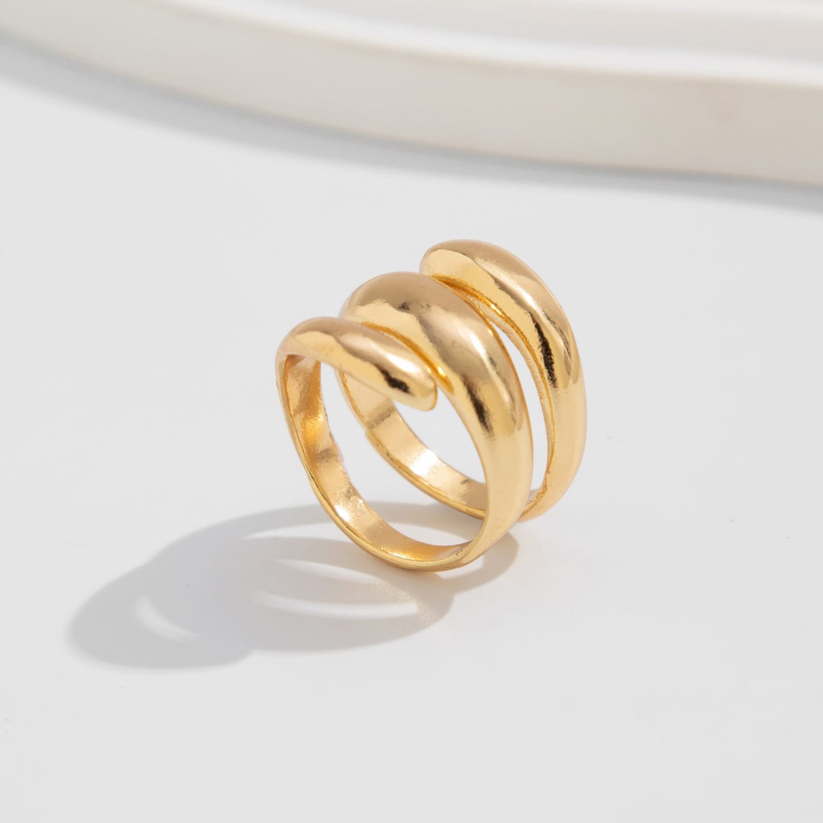 Stylish Twisted Hat Pearl Double Finger Ring Set