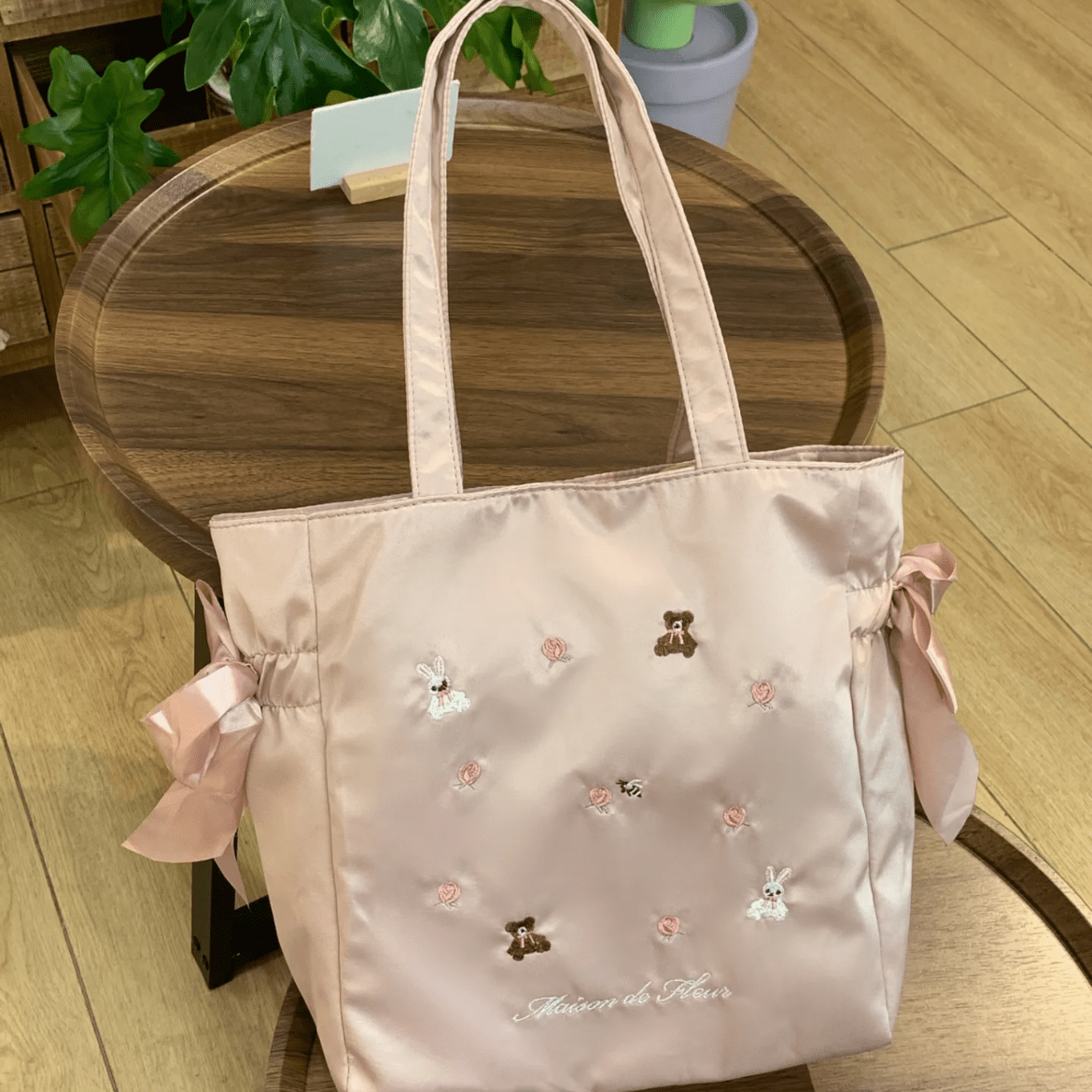 Sweet Bunny Bear Rose Embroidery Bowknot Shoulder Bag