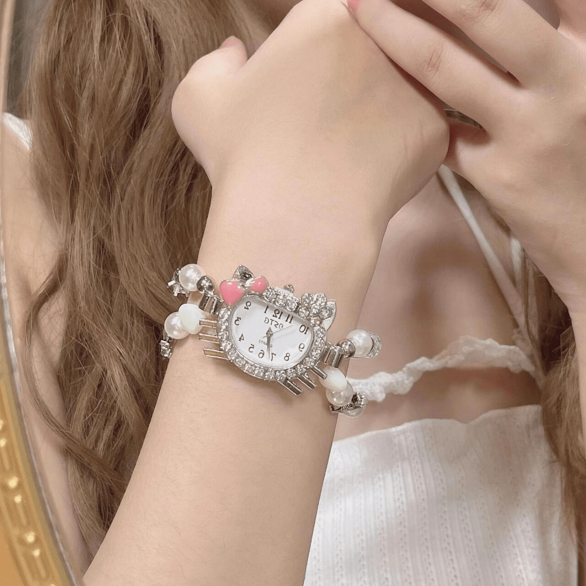 Sweet Rhinestone Inlaid Cupid Charm Pearl Chain Hello Kitty Watch