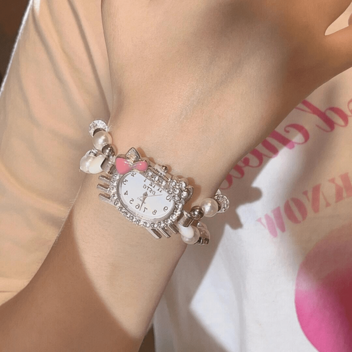 Sweet Rhinestone Inlaid Cupid Charm Pearl Chain Hello Kitty Watch