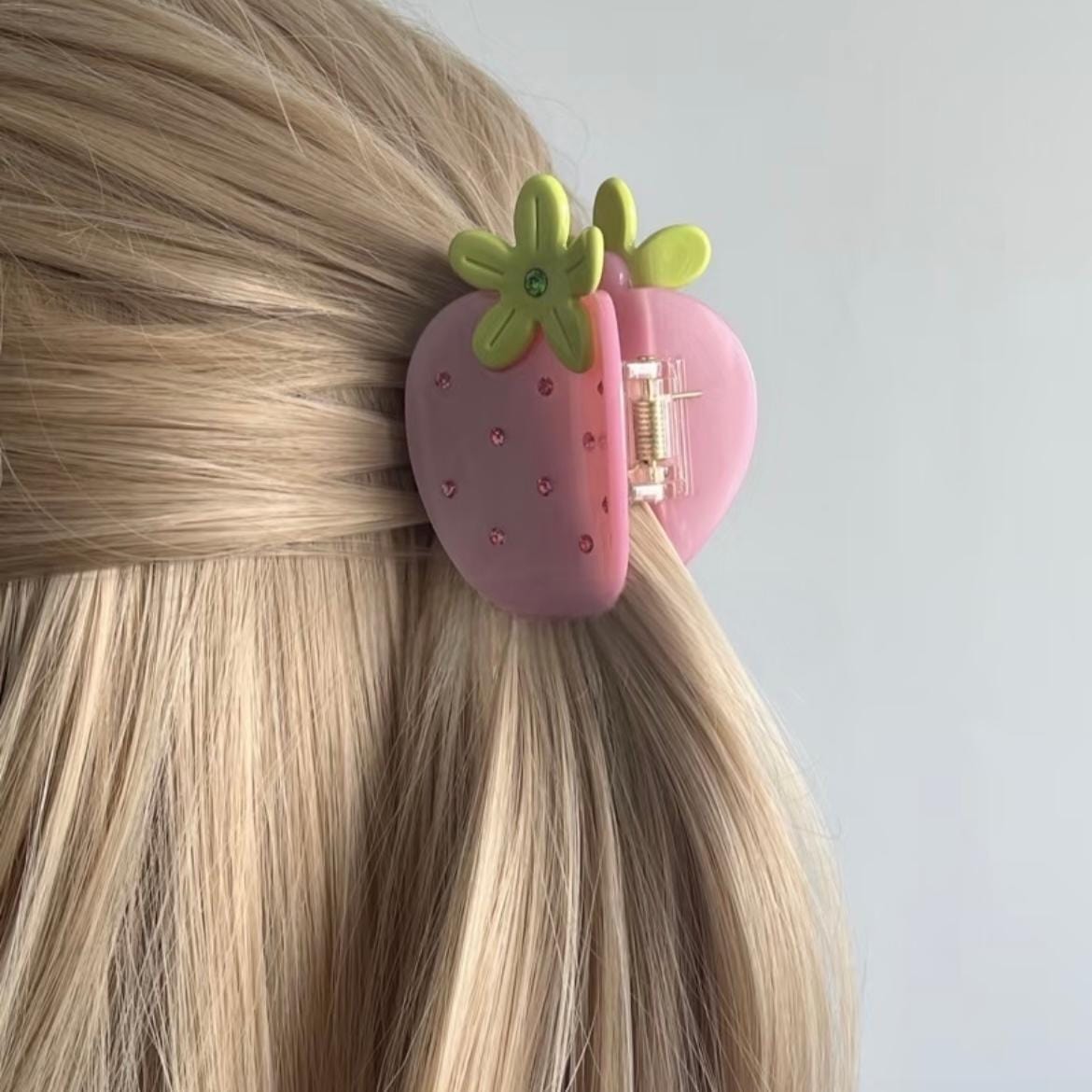 Sweet Rhinestone Inlaid Strawberry Hair Claw Clip - ArtGalleryZen