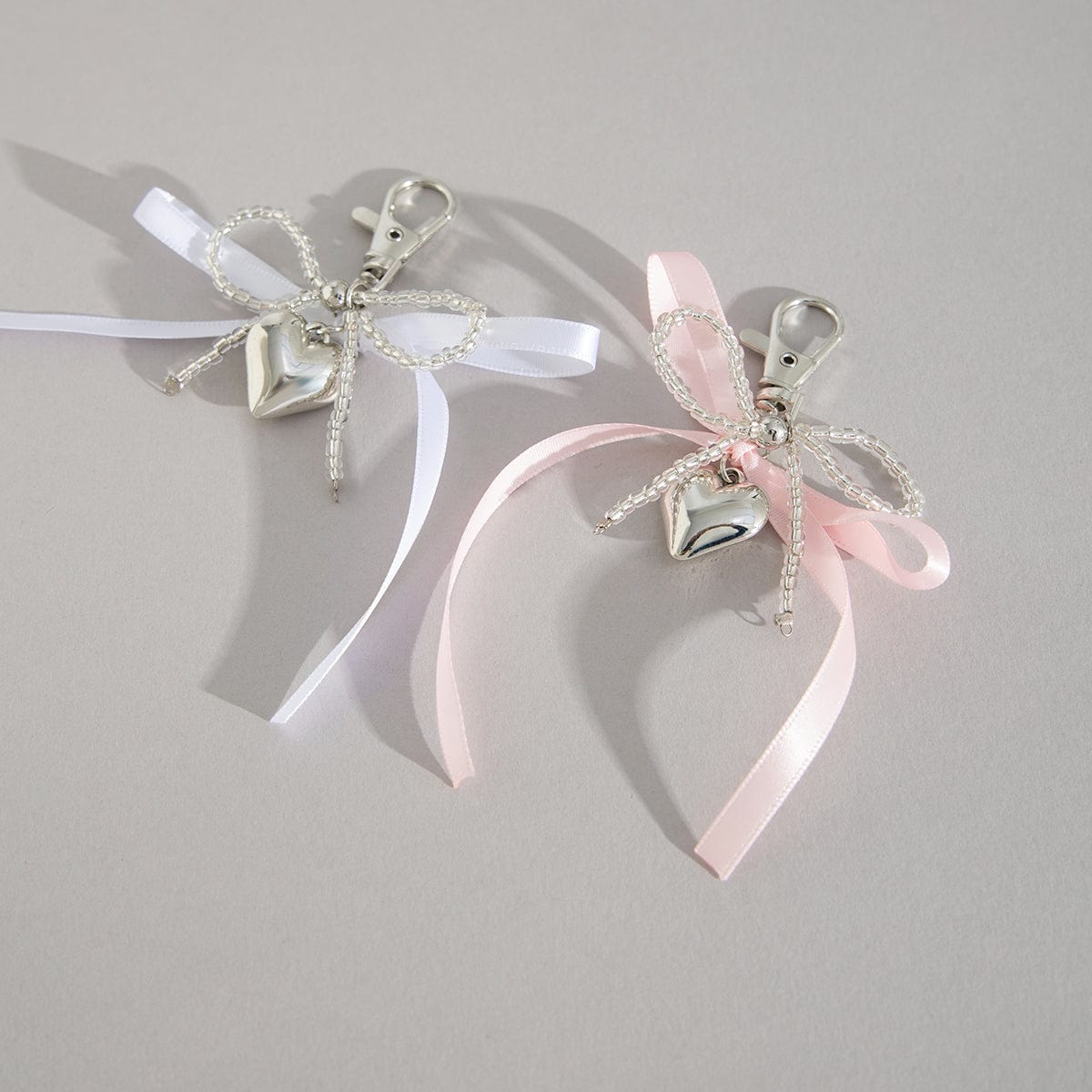 Sweet Ribbon Bowknot Heart Charm Seed Beaded Keychain Set - ArtGalleryZen