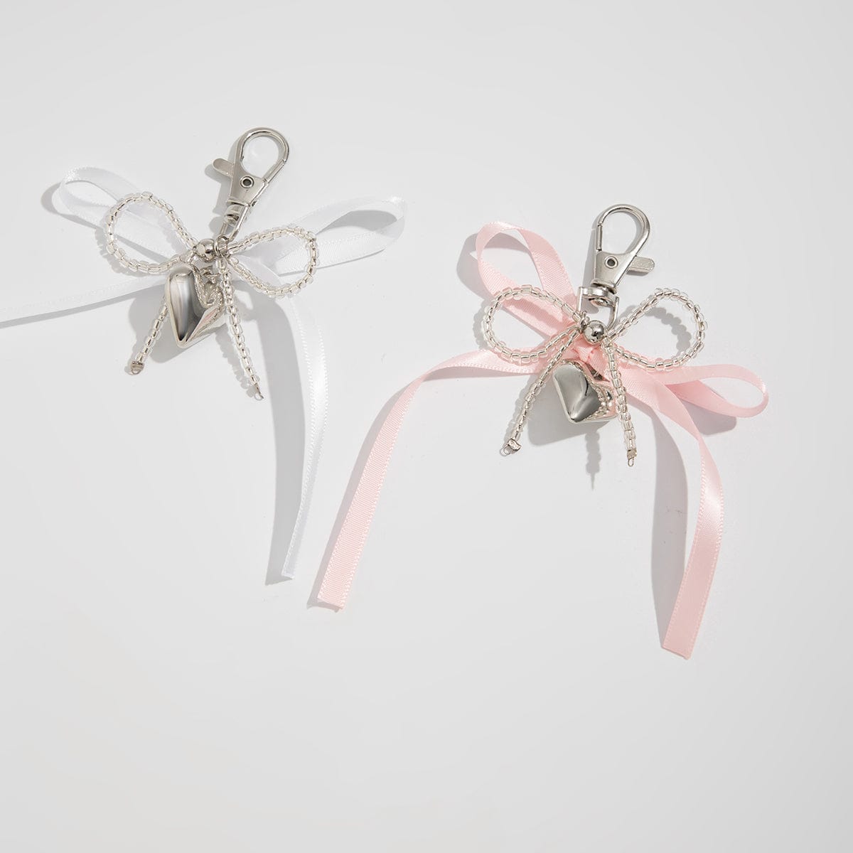 Sweet Ribbon Bowknot Heart Charm Seed Beaded Keychain Set - ArtGalleryZen