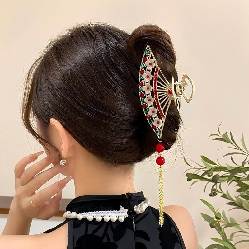 Temperament Flower Pearl Inlaid Tassel Fan Shaped Hair Claw - ArtGalleryZen