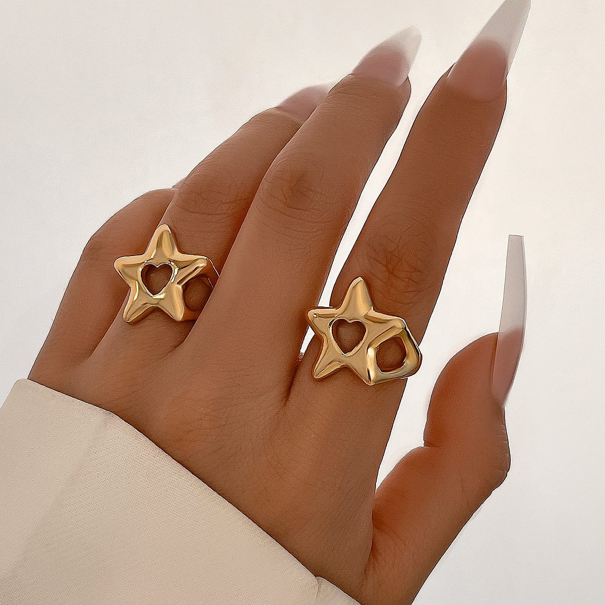Trendy 2Pcs Star Hollow Heart Open Ring Set - ArtGalleryZen