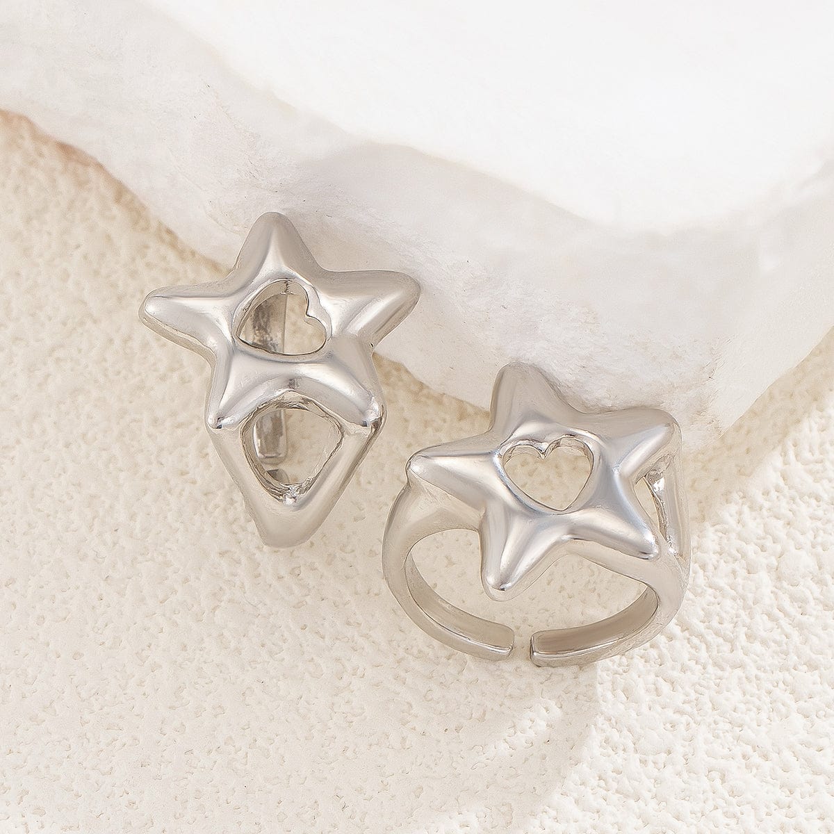 Trendy 2Pcs Star Hollow Heart Open Ring Set - ArtGalleryZen