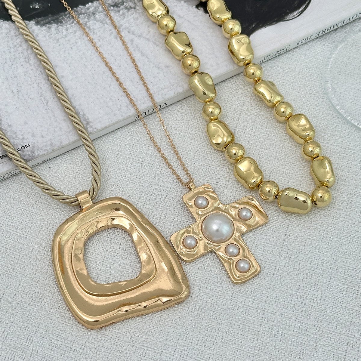 Trendy 3pcs Pearl Inlaid Cross Irregular Hoop Pendant Beaded Chain Necklace Set - ArtGalleryZen