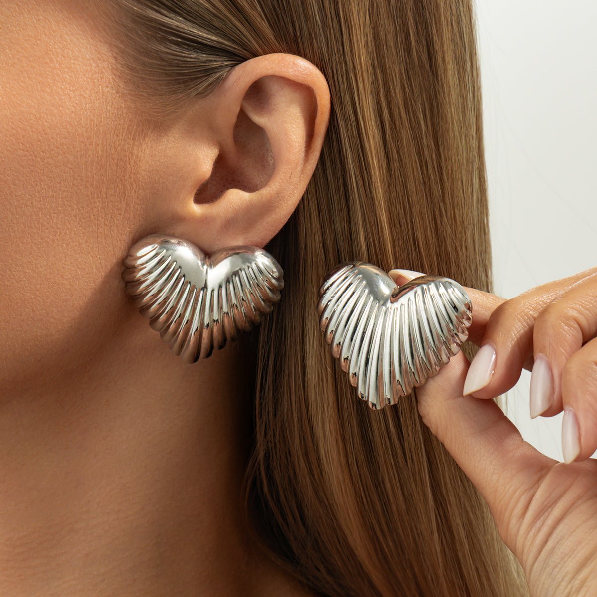 Trendy Chunky Heart Stud Earrings - ArtGalleryZen