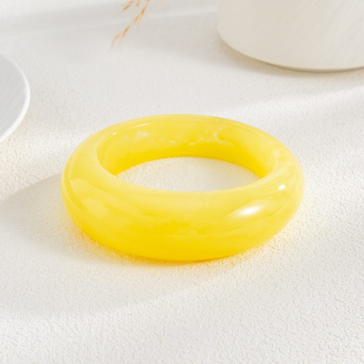 Trendy Curved Resin Bangle Bracelet - ArtGalleryZen