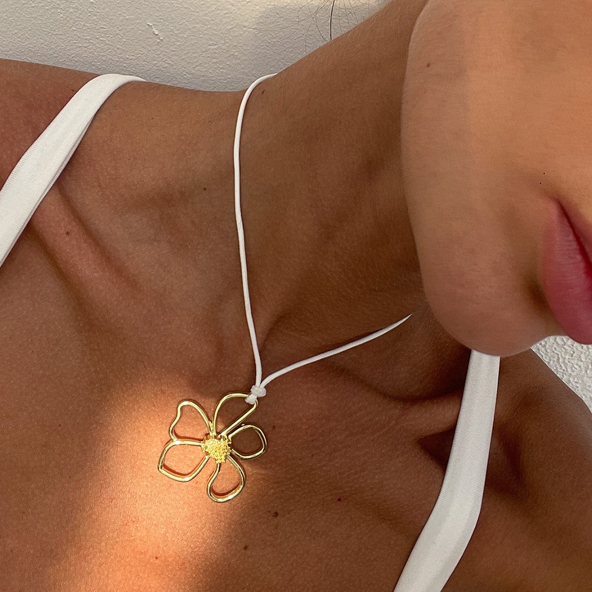 Trendy Hollow Flower Pendant Wax Cord String Necklace - ArtGalleryZen