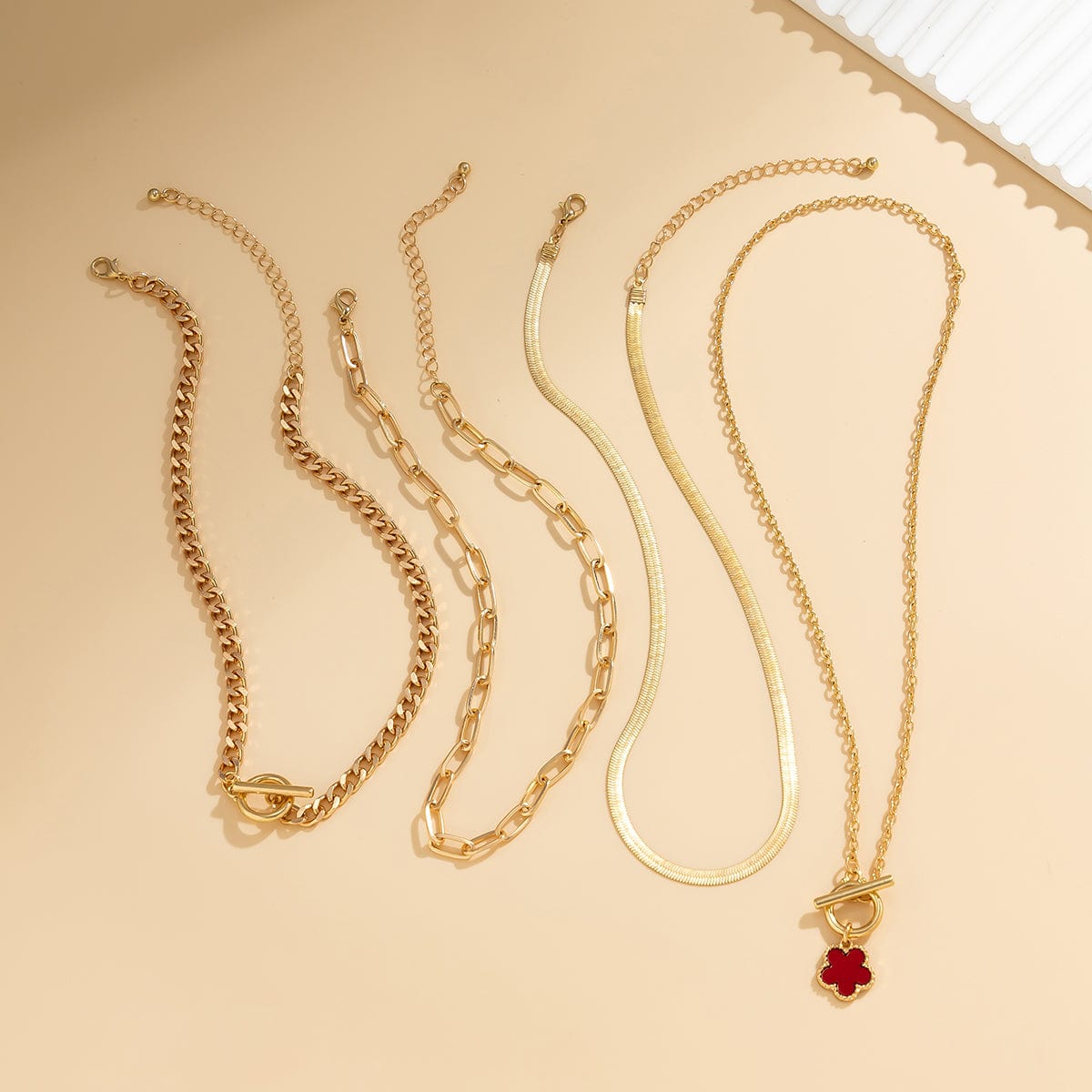 Trendy Layered Enamel Flower Toggle Clasp Curb Chain Necklace Set