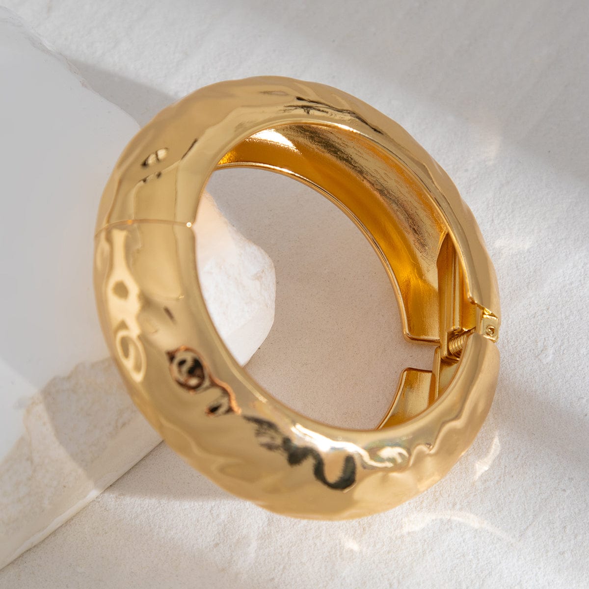 Trendy Metallic Textured Bangle Bracelet - ArtGalleryZen