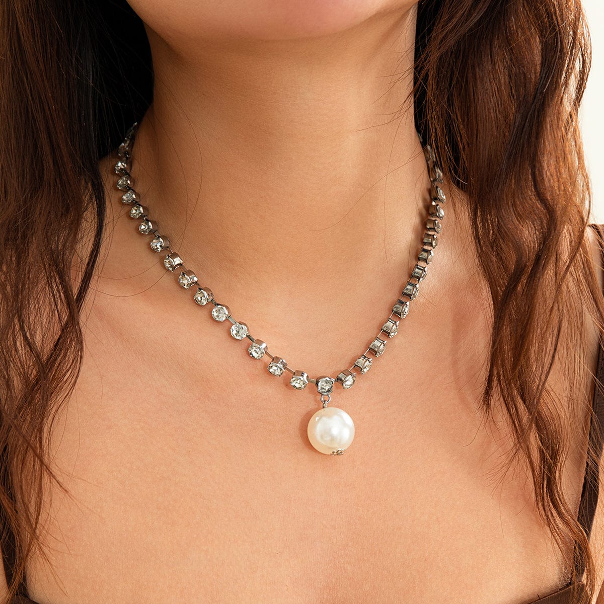 Trendy Pearl Pendant Inlaid Claw Chain Necklace - ArtGalleryZen