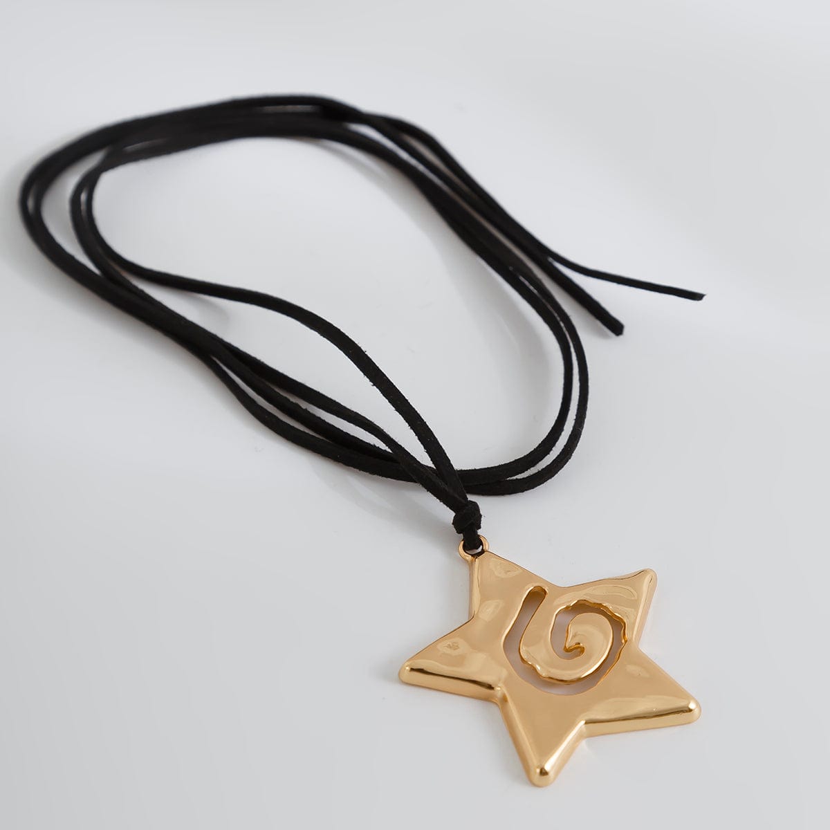 Trendy Spiral Star Pendant Velvet Necklace