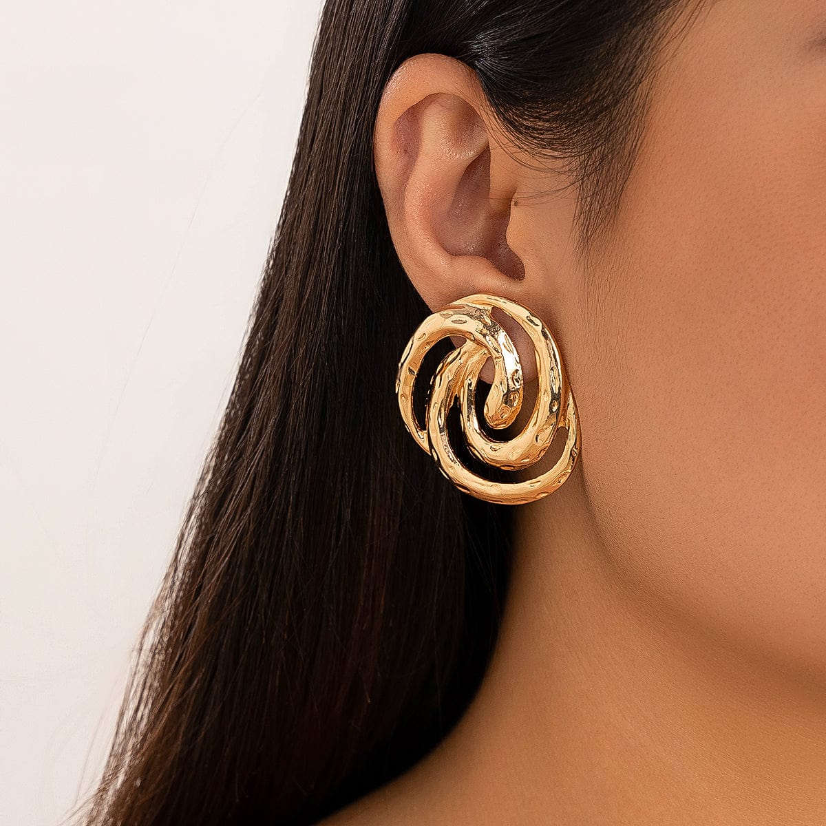 Trendy Textured Hollow Spiral Pattern Stud Earrings