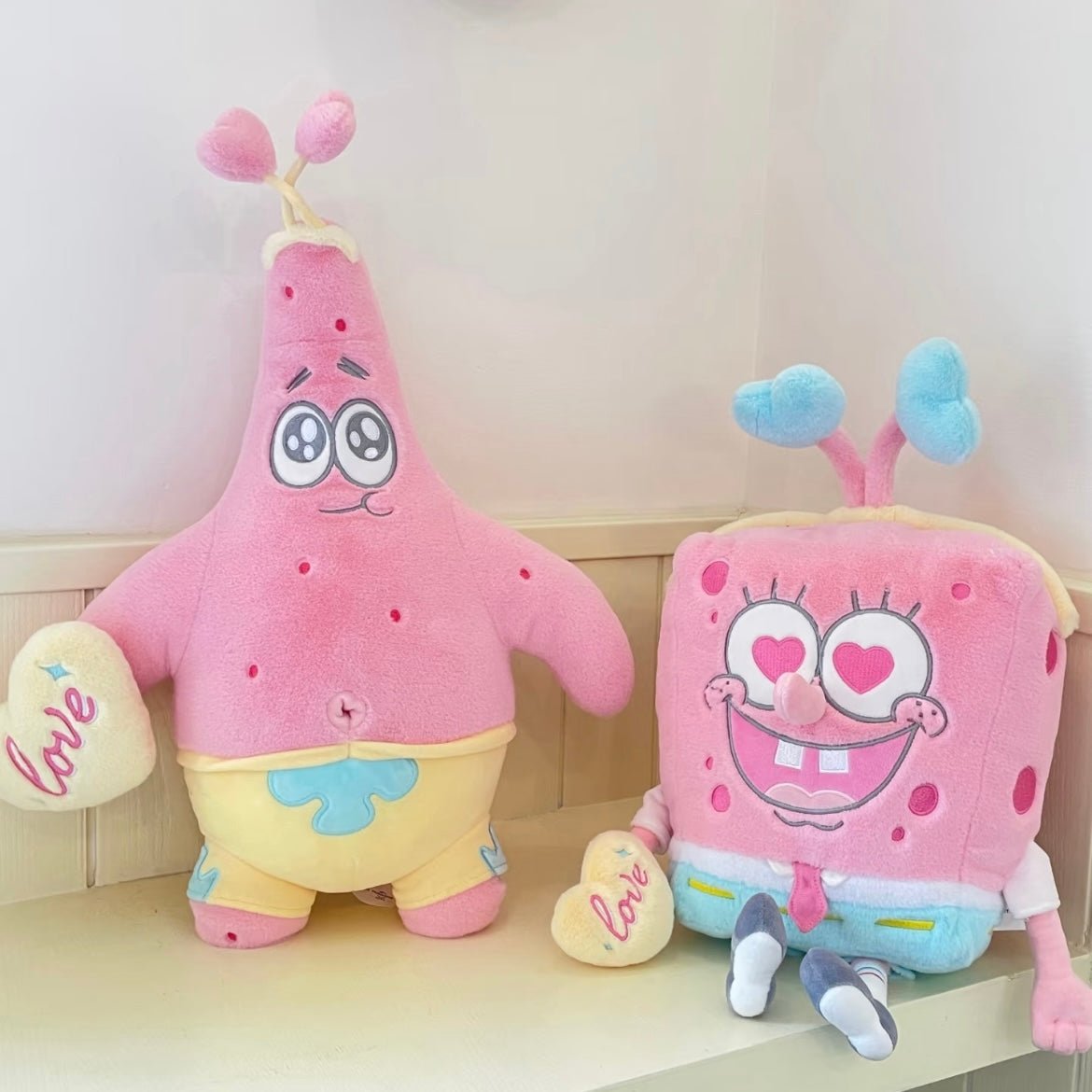 Valentine's Day Edition SpongeBob SquarePants Patrick Star Plush Doll - ArtGalleryZen