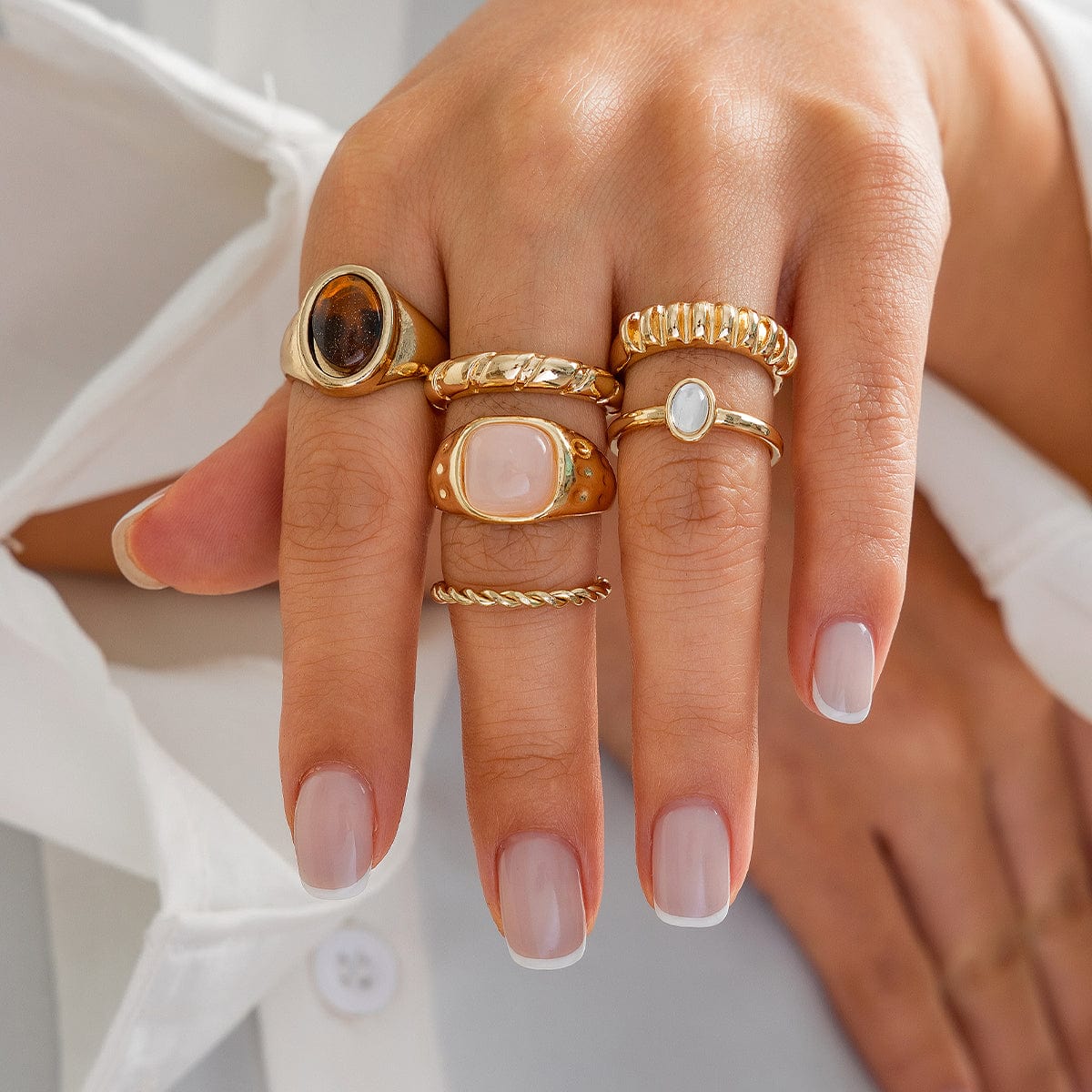 Vintage Gold Plated Crystal Inlaid Twisted Ring Set