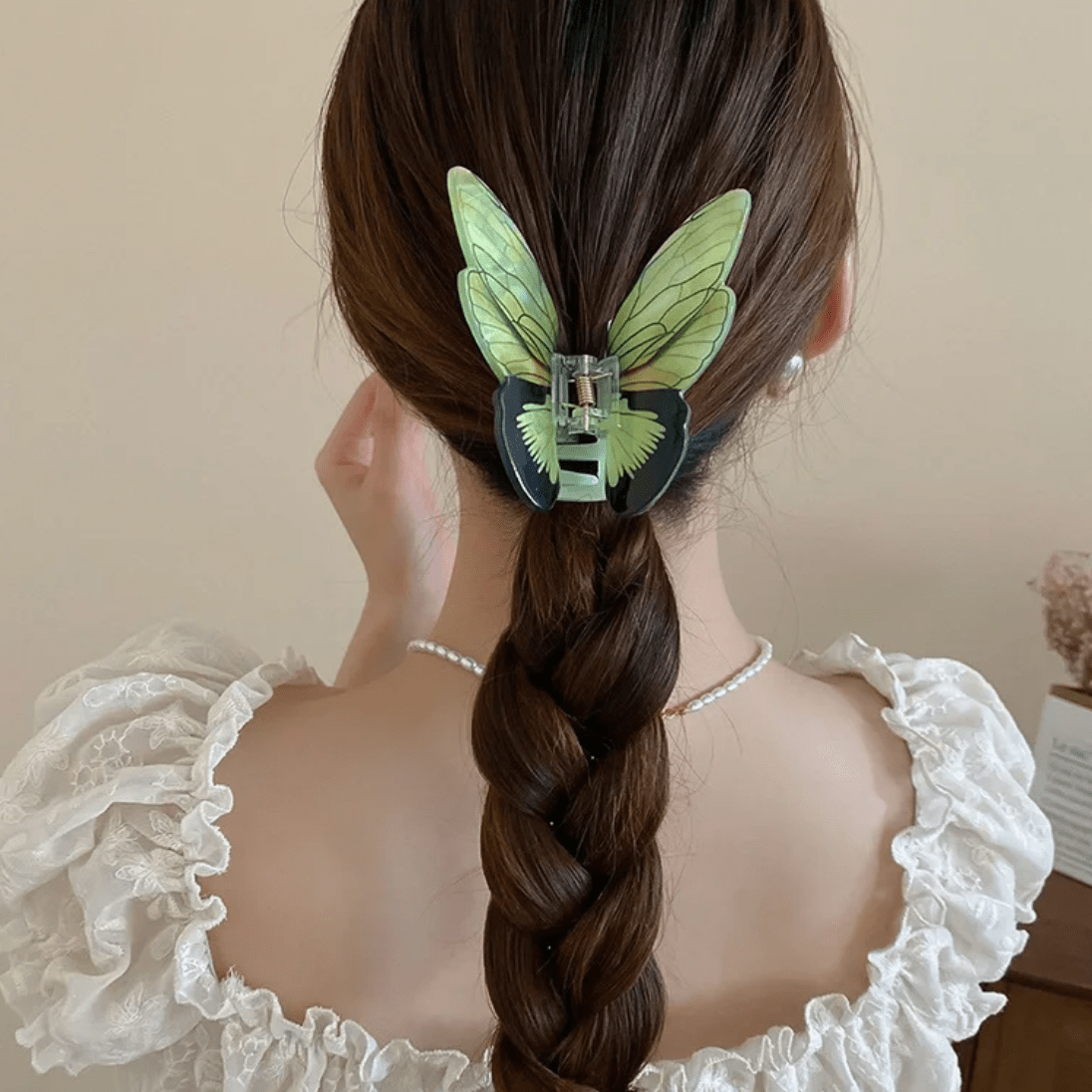 Vivid Green Butterfly Acrylic Hair Claw Hair Clip - ArtGalleryZen