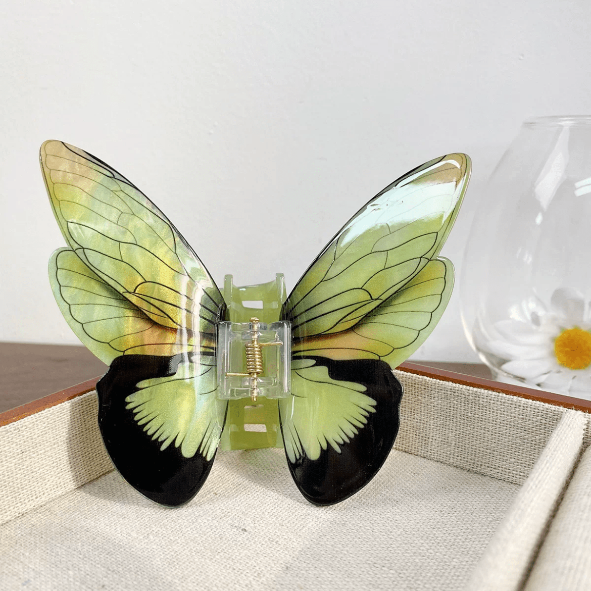 Vivid Green Butterfly Acrylic Hair Claw Hair Clip - ArtGalleryZen