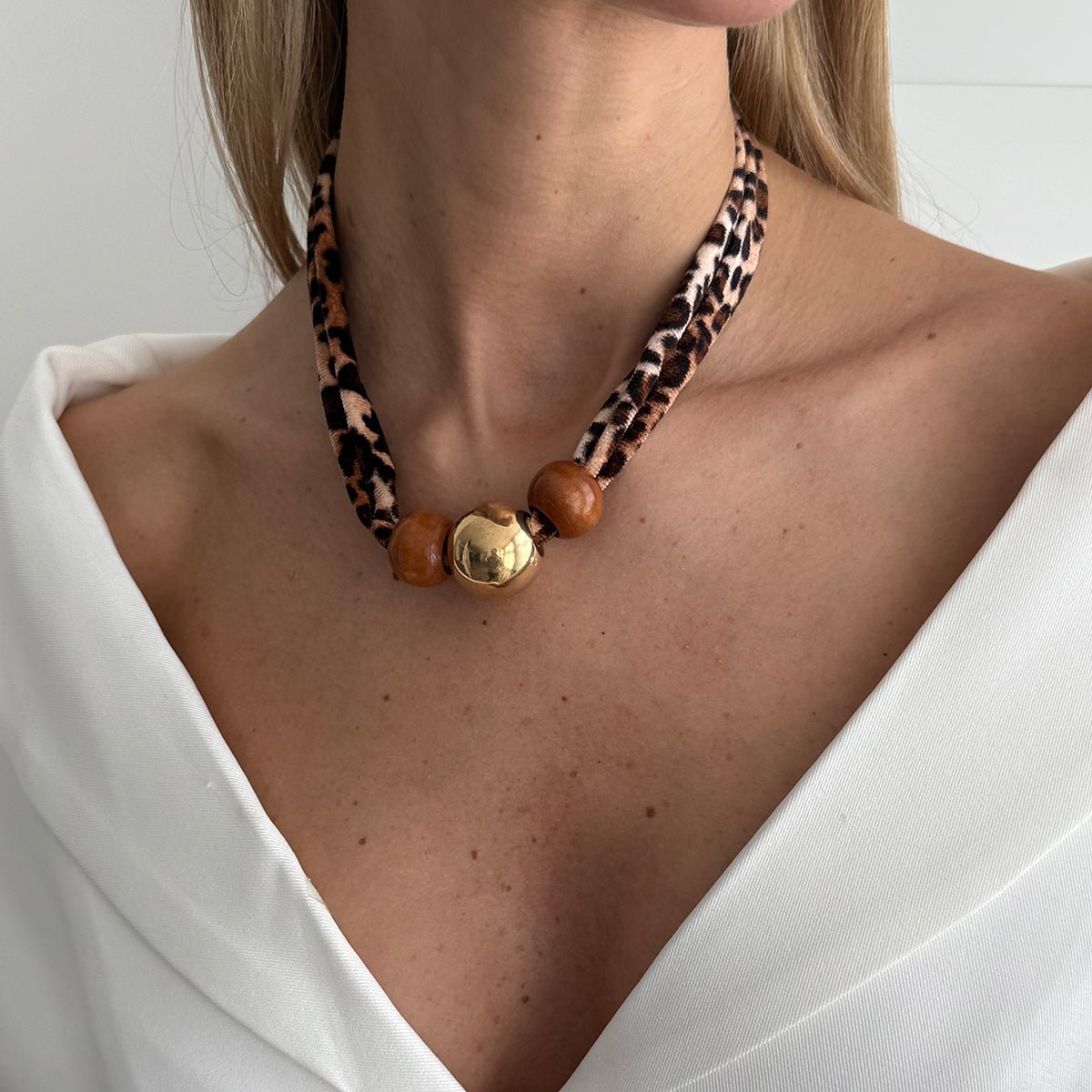 Wooden Beads Leopard Print Velvet Choker Necklace Retro Charm - ArtGalleryZen