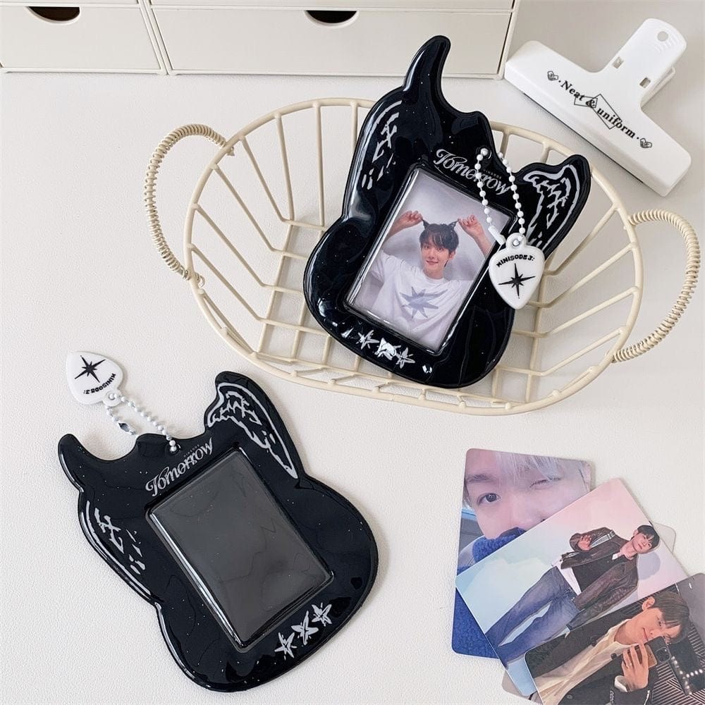 Y2K Guitar Shaped TXT Kpop Keychain Photocard Holder - ArtGalleryZen