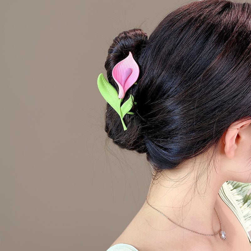 Chic Calla Lily Chignon Claw Clip Hair Clip - ArtGalleryZen