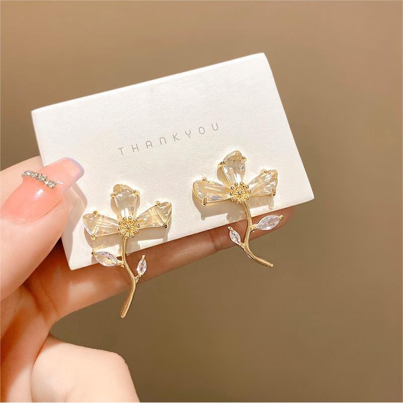Chic Crystal Floral Dangle Earrings - ArtGalleryZen